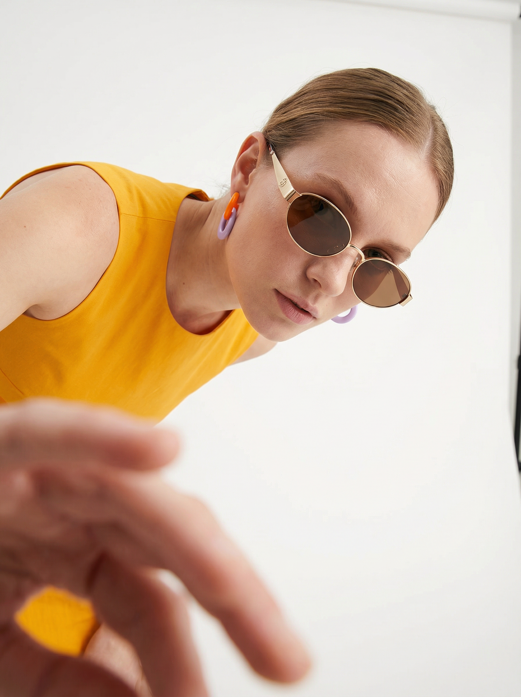 Sunglass Vibe — example 1 (fashion, AI generation on Cheeppy)