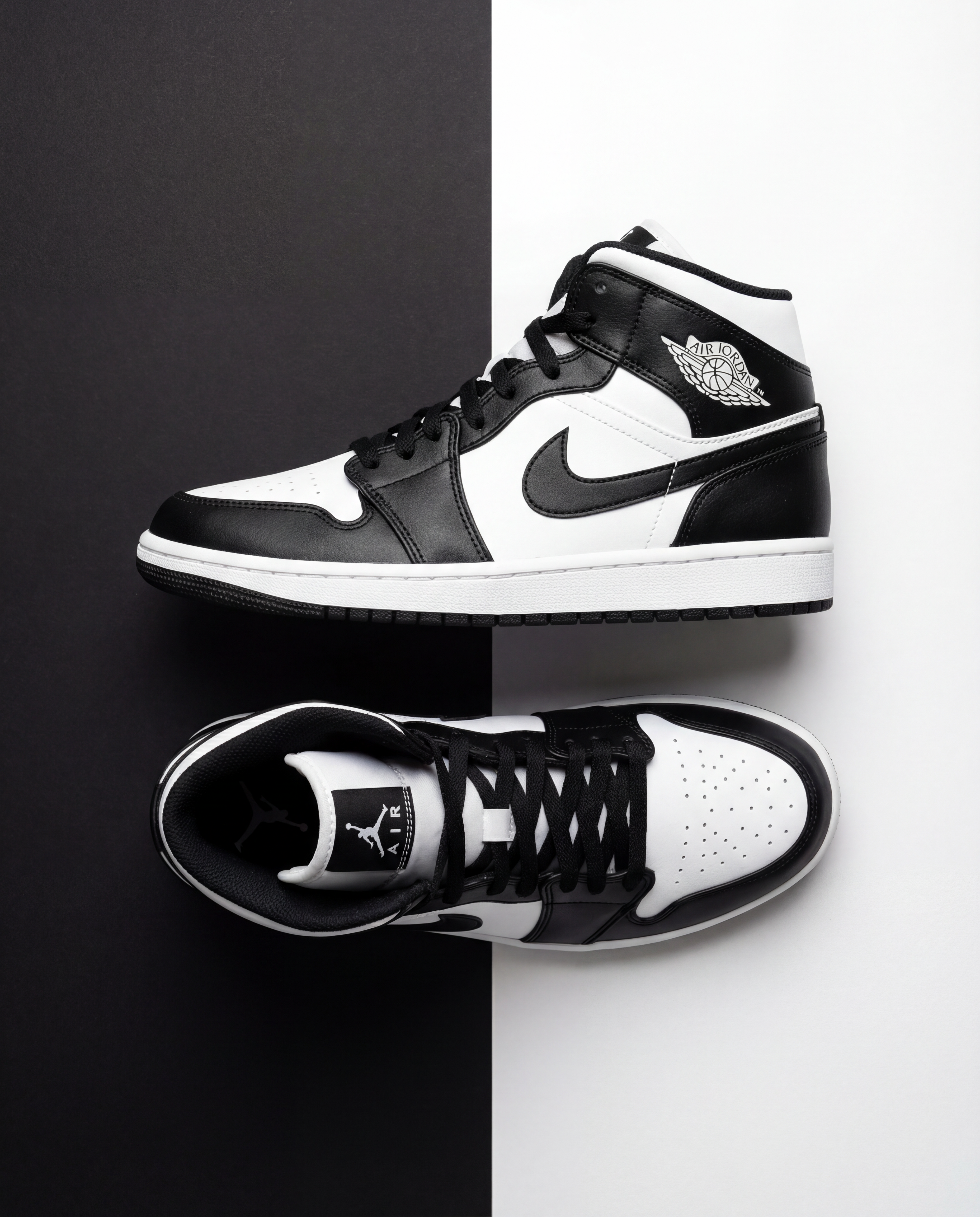 Split Background Sneaker Showcase — example 4 (fashion, AI generation on Cheeppy)