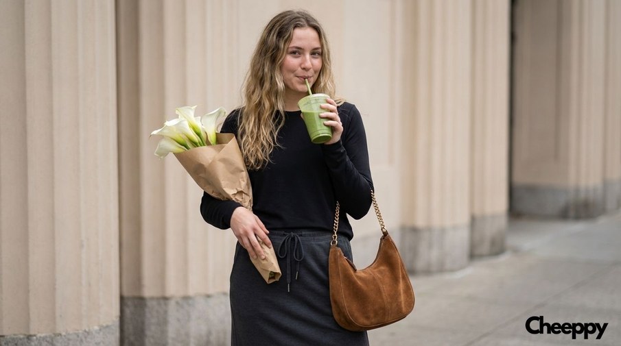 Green Smoothie Street Athleisure — example 2 (fashion, AI generation on Cheeppy)
