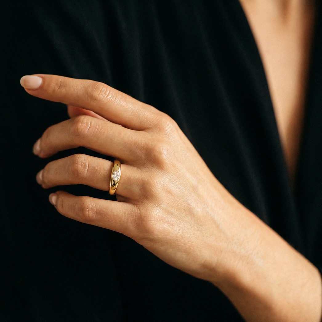 Modern Fine Jewelry — cover image, jewelry style by pixlkraft