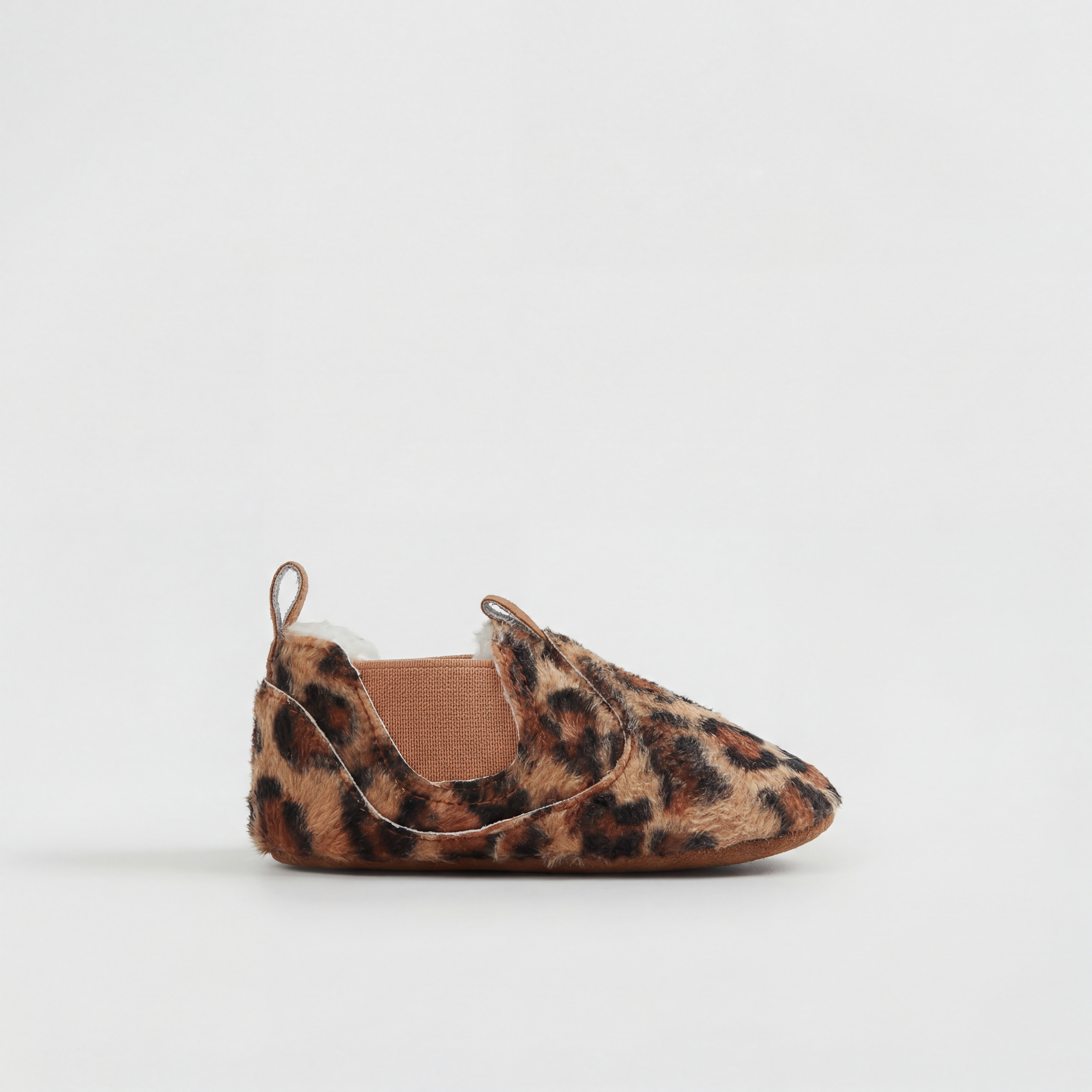 Studio One Shoe · Grey Profile — cover image, fashion style by pixlkraft